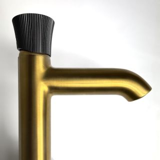 Смеситель для раковины Paini Domus 18PJ205PZ матовое золото