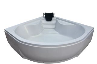 АКРИЛОВАЯ ВАННА River 150/150/55