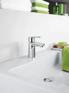 Cмеситель для раковины GROHE BauEdge 23330000 хром
