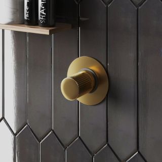 Встраиваемый смеситель для душа Paini Cox Grip 7GPJ690 матовое золото