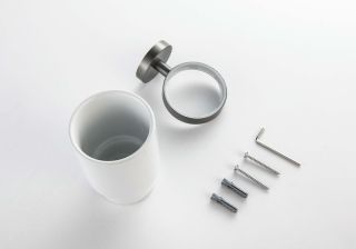 Стакан с держателем Aquatek Бетта AQ4604BGM шлифованный чёрный хром