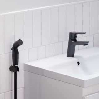 Смеситель для раковины Damixa Jupiter 770300300 с гигиеническим душем черный