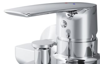 Смеситель Am.Pm GEM F90A15000   для ванны и душа