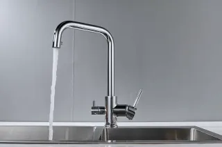 Смеситель для кухни Shevanik S228 с подключением фильтра хром