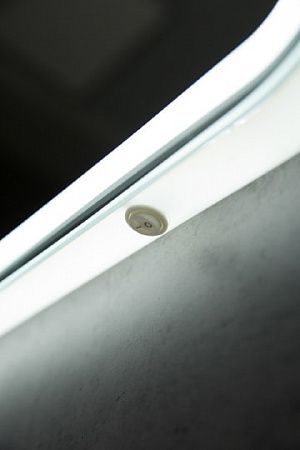 Зеркало BelBagno с LED-подсветкой и кнопочным управлением SPC-MAR-600-800-LED-BTN