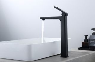 Высокий смеситель для раковины Raglo R51.15.06 чёрный