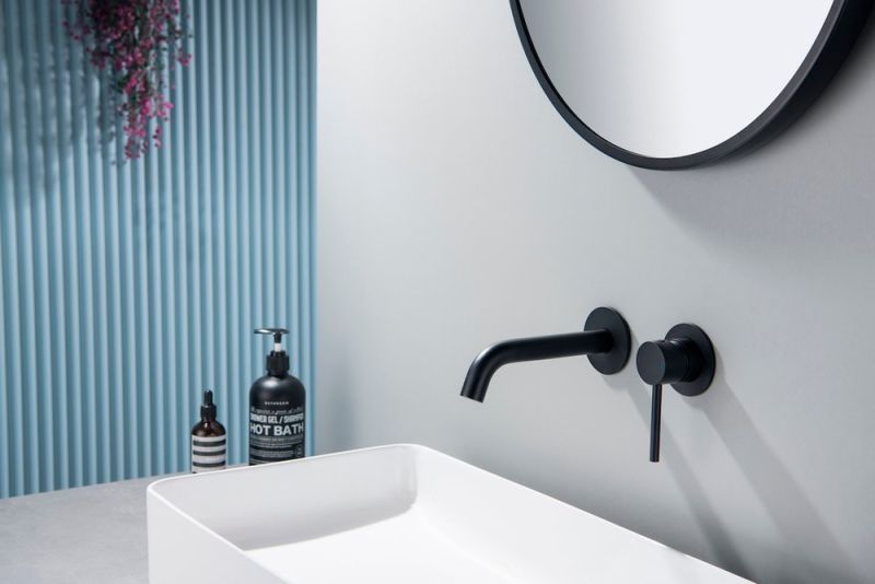 Смеситель для раковины встроенный Timo Saona 2372/03SM Черный